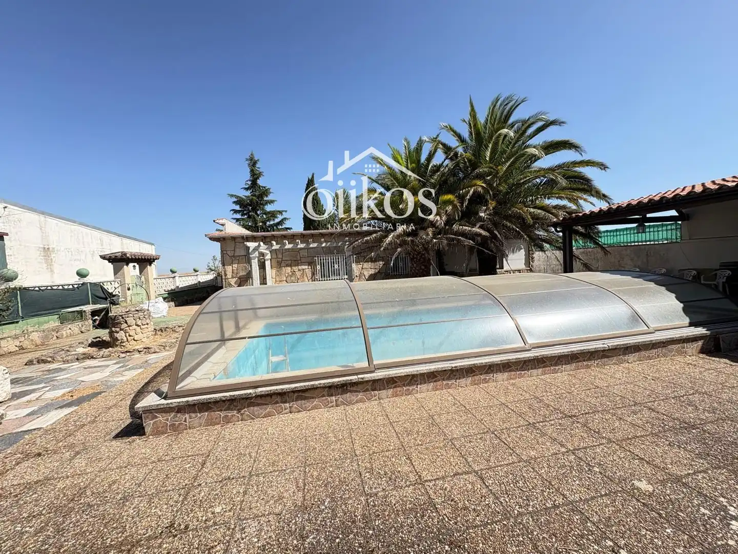 Piscina de Casa o xalet en venda en Vitigudino amb Calefacció, Piscina i Moblat