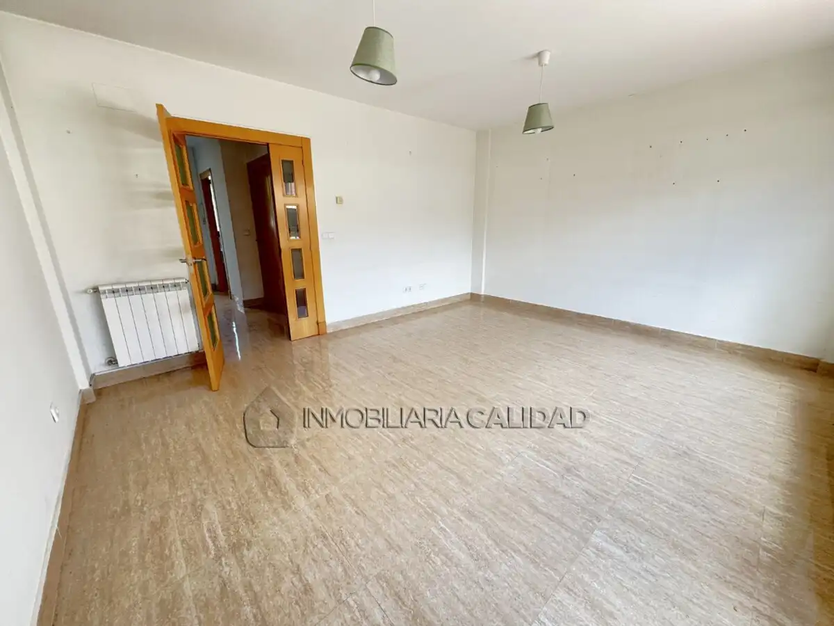 Casa o xalet en venda en Burgos amb Calefacció, Terrassa i Traster
