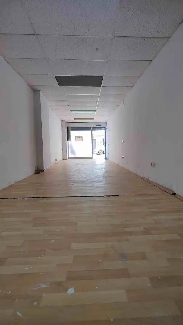 Ufficio in affitto a Vallirana