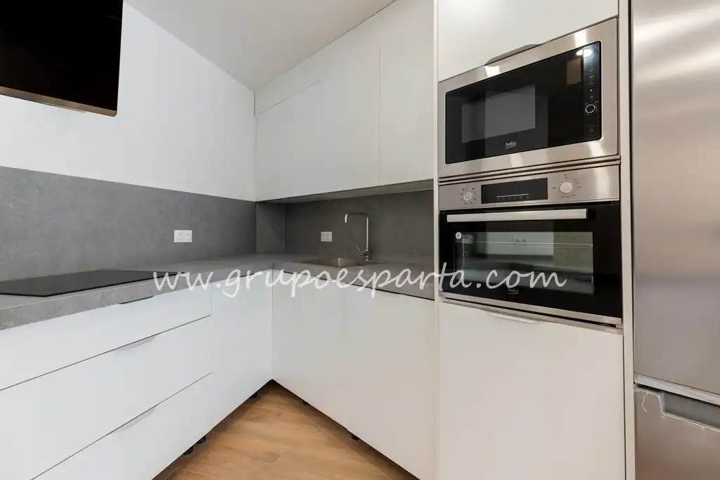 Flat for rent in Plaza De Cuba, 1, Los Remedios