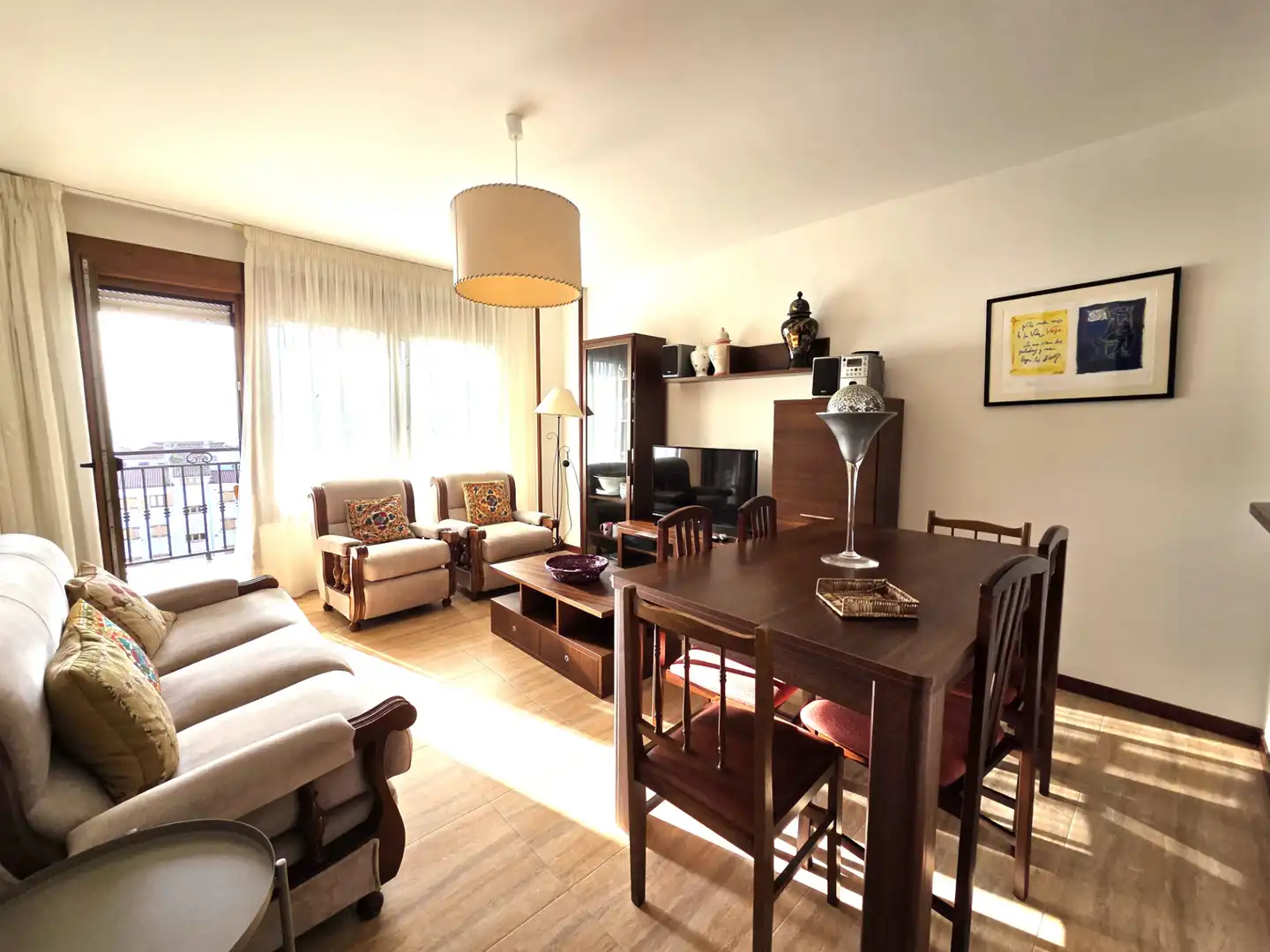 Wohnzimmer von Wohnungen zur Miete in Sanxenxo mit Terrasse, Möbliert und Ofen