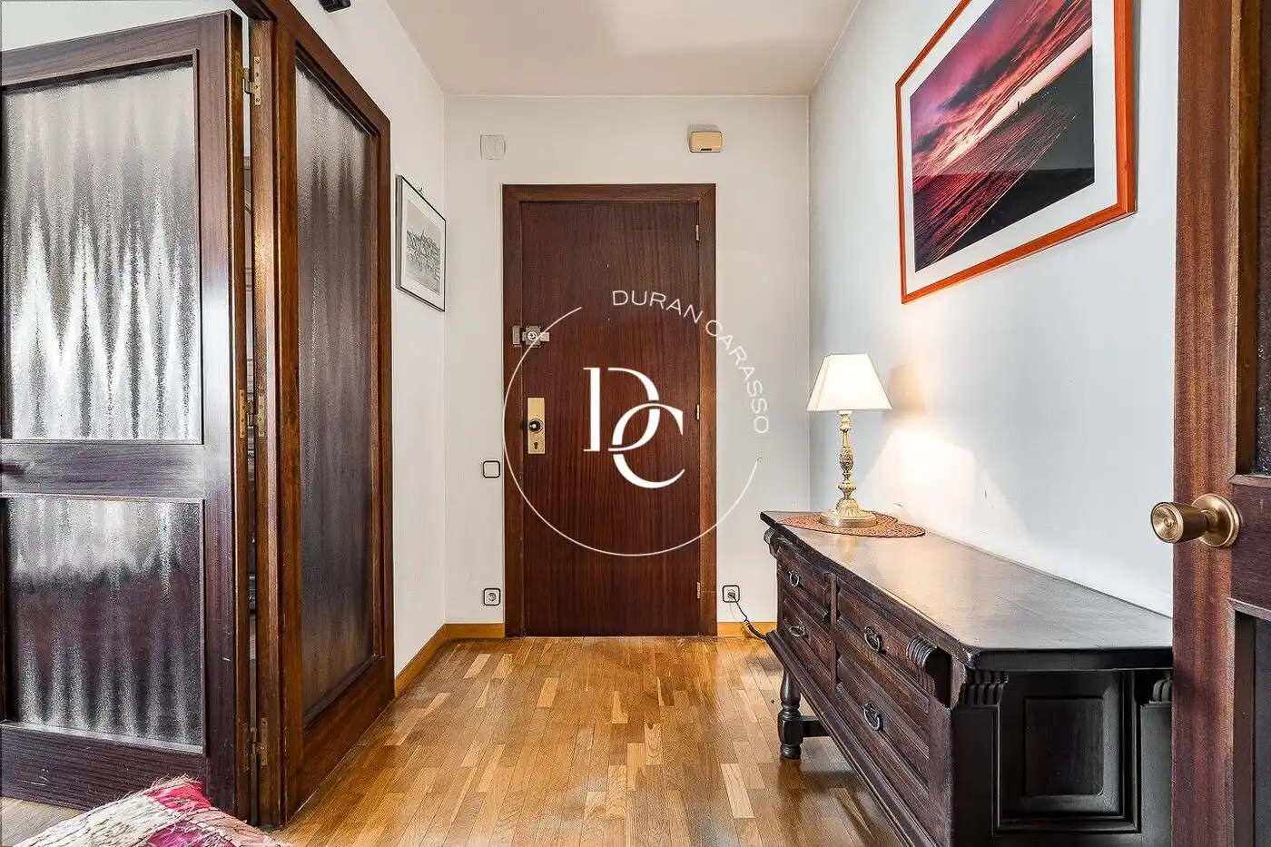 Piso en venta en Barcelona con Calefacción y Balcón