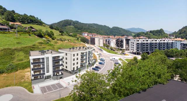 Planta baja en Venta en Lasarbe Kalea, 5 en Anoeta