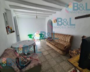 Casa o xalet en venda en Santa Bárbara de Casa amb Traster