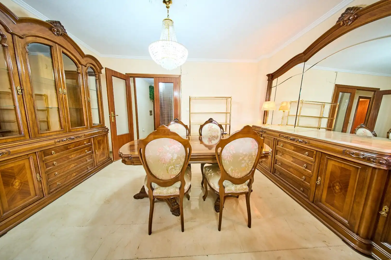 Dining room of Flat for sale in Granada