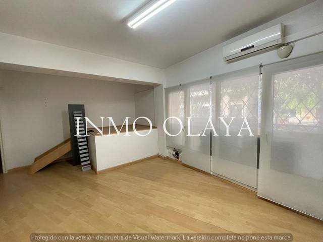 Local comercial en Alquiler en El Putget i el Farró