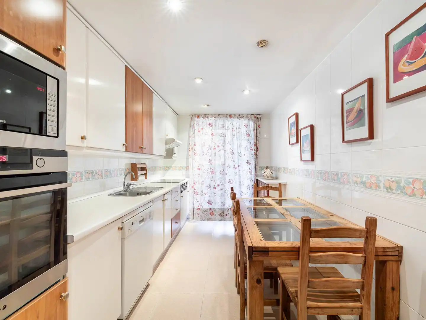 Kitchen of Attic for sale in Majadahonda  with Terrace, Storage room and Swimming Pool