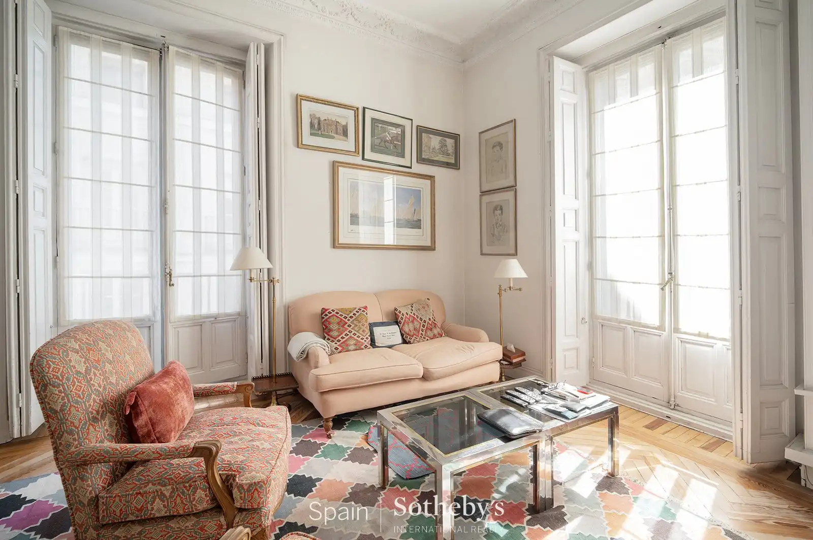 Living room of Apartments for sale in Madrid  with Air Conditioner, Heating and Terrace
