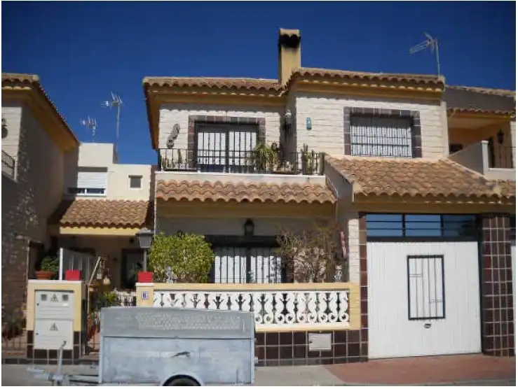 Maison mitoyenne à vendre à Calle Reina Sofía, imagen 2