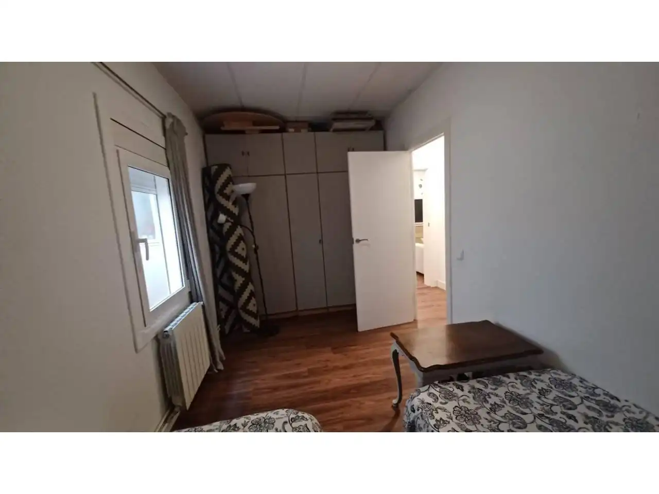 Bedroom of Flat for sale in Barcelona