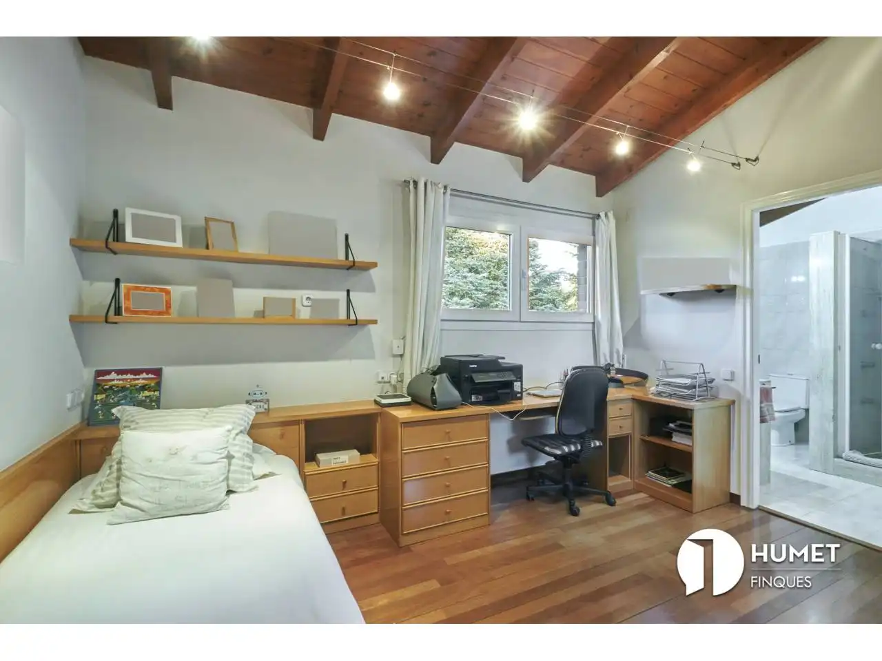 Bedroom of Houses for sale in Sant Cugat del Vallès  with Air Conditioner, Heating and Private garden