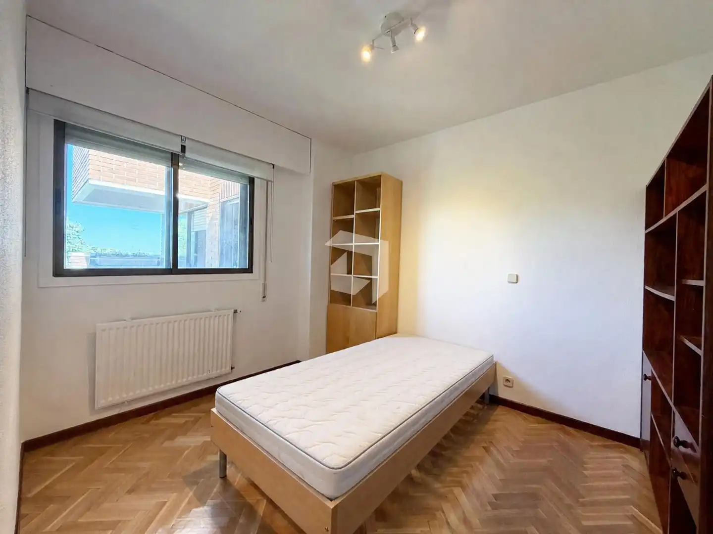 Schlafzimmer von Wohnung zur Miete in Pozuelo de Alarcón mit Heizung, Parkett und Terrasse