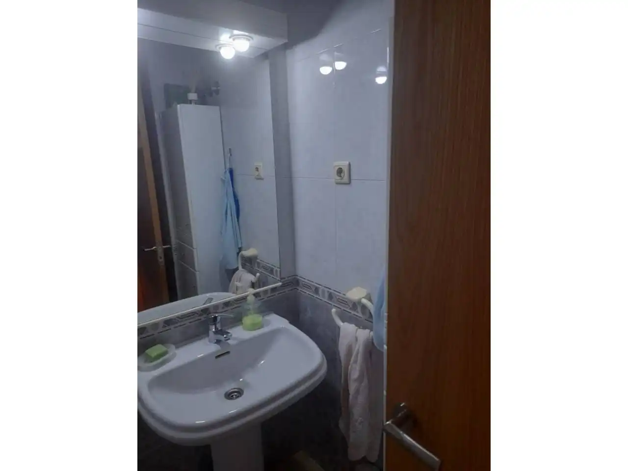 Bathroom of Flat for sale in Santa Perpètua de Mogoda  with Air Conditioner, Heating and Terrace