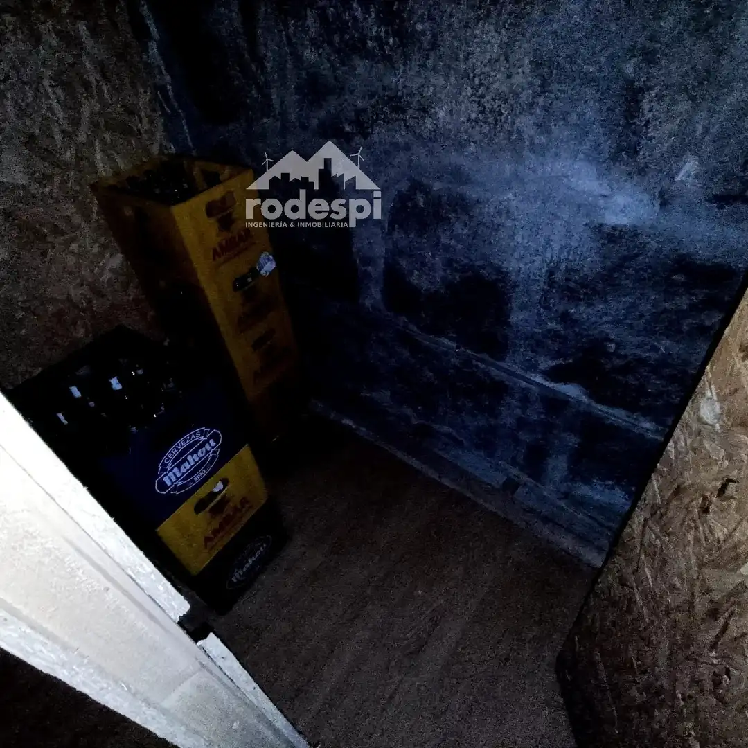 Local comercial en venda a Ponteareas, imagen 4