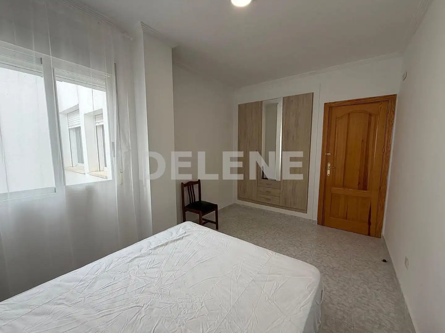 Habitación de Ático en venta en Hellín con Terraza y Amueblado