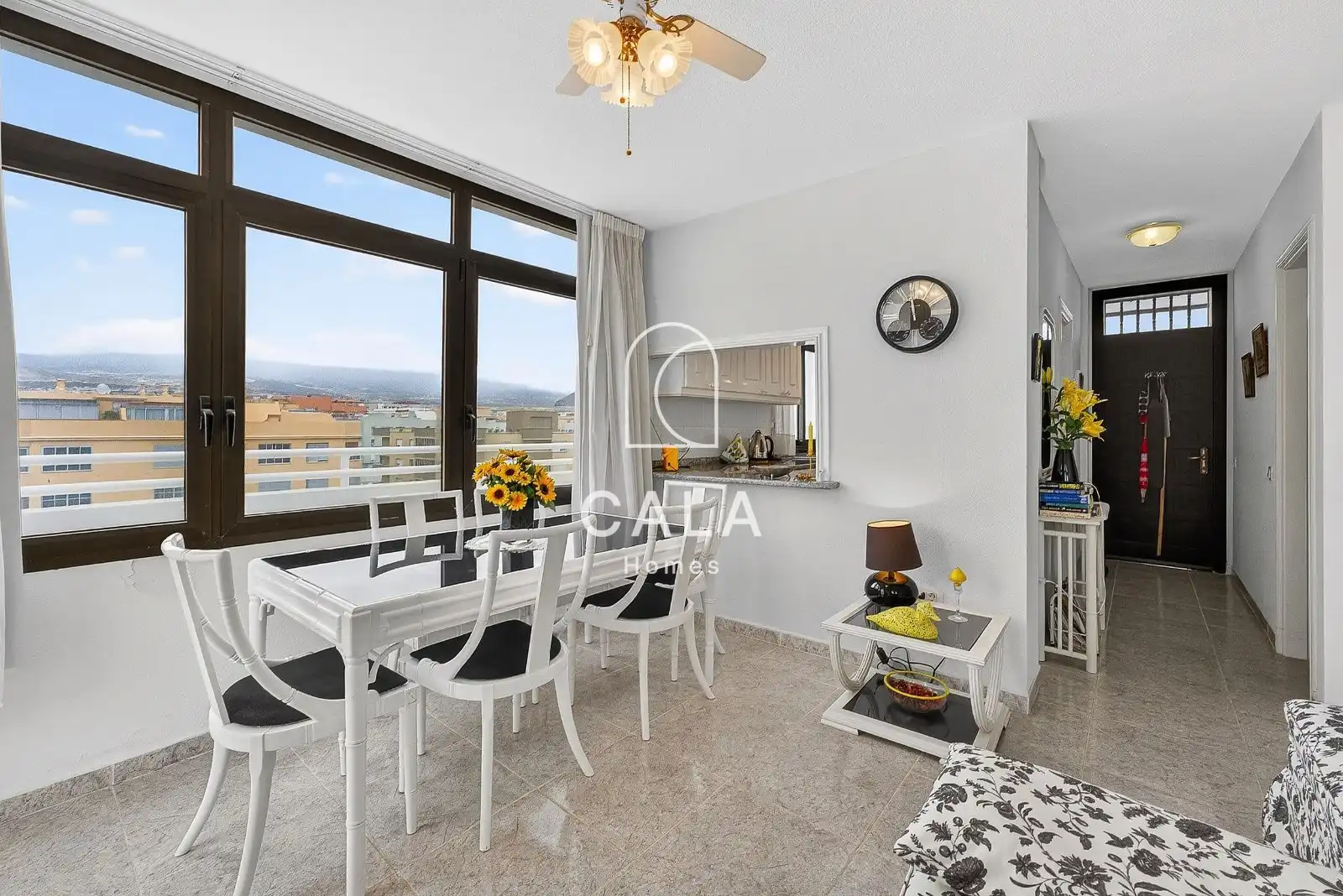 Menjador de Apartament en venda en Granadilla de Abona amb Terrassa, Piscina i Moblat