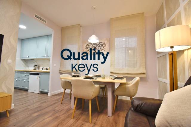 Piso en Venta en Calle de Vallehermoso en Arapiles