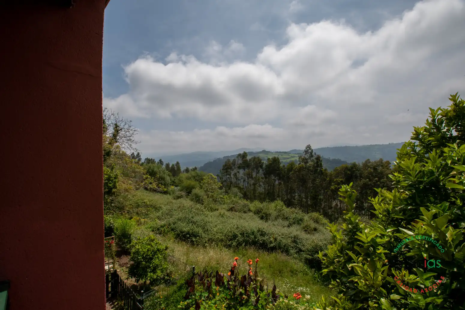 Jardín de Casa o chalet en venta en Colunga con Calefacción, Jardín privado y Terraza