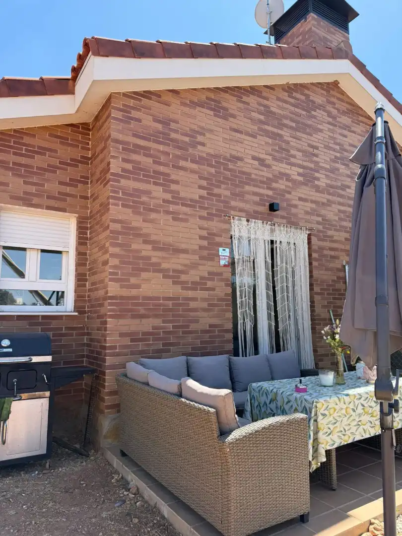 Terrassa de Casa o xalet en venda en Pioz amb Calefacció, Jardí privat i Moblat