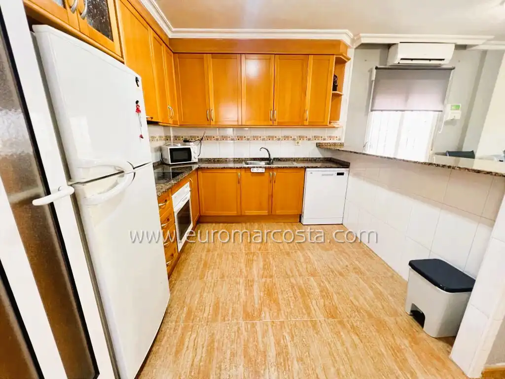 Casa pareada con piscina en venta en Carrer el Moll, imagen 15