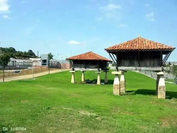 Außenansicht von Wohnung zum Verkauf in Oviedo  mit Möbliert