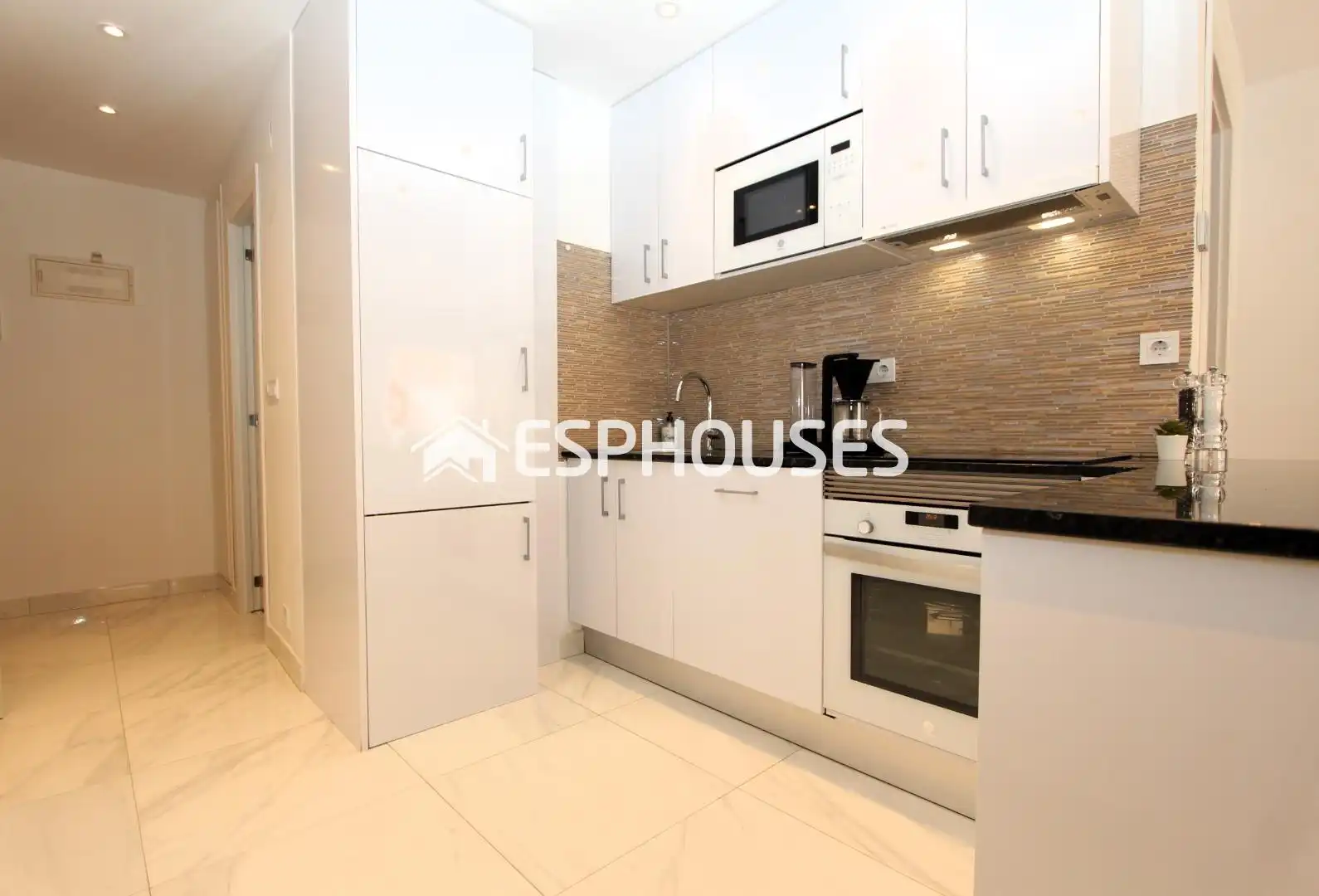 Cocina de Apartamento en venta en Guardamar del Segura con Aire acondicionado, Terraza y Amueblado