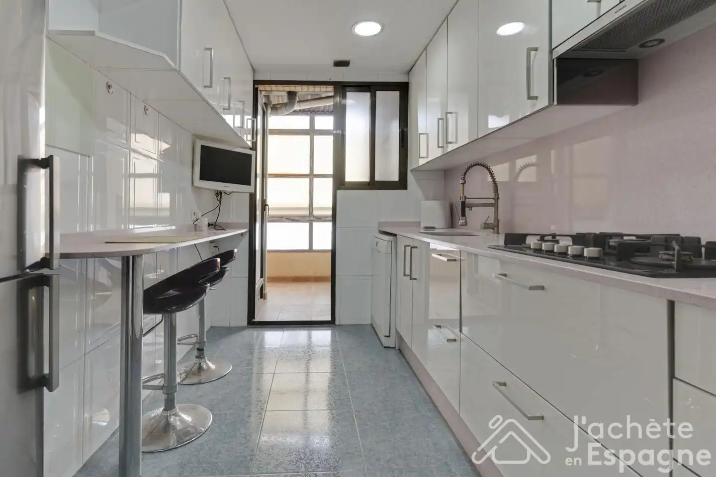 Küche von Maisonette zum Verkauf in Valencia mit Klimaanlage, Heizung und Terrasse