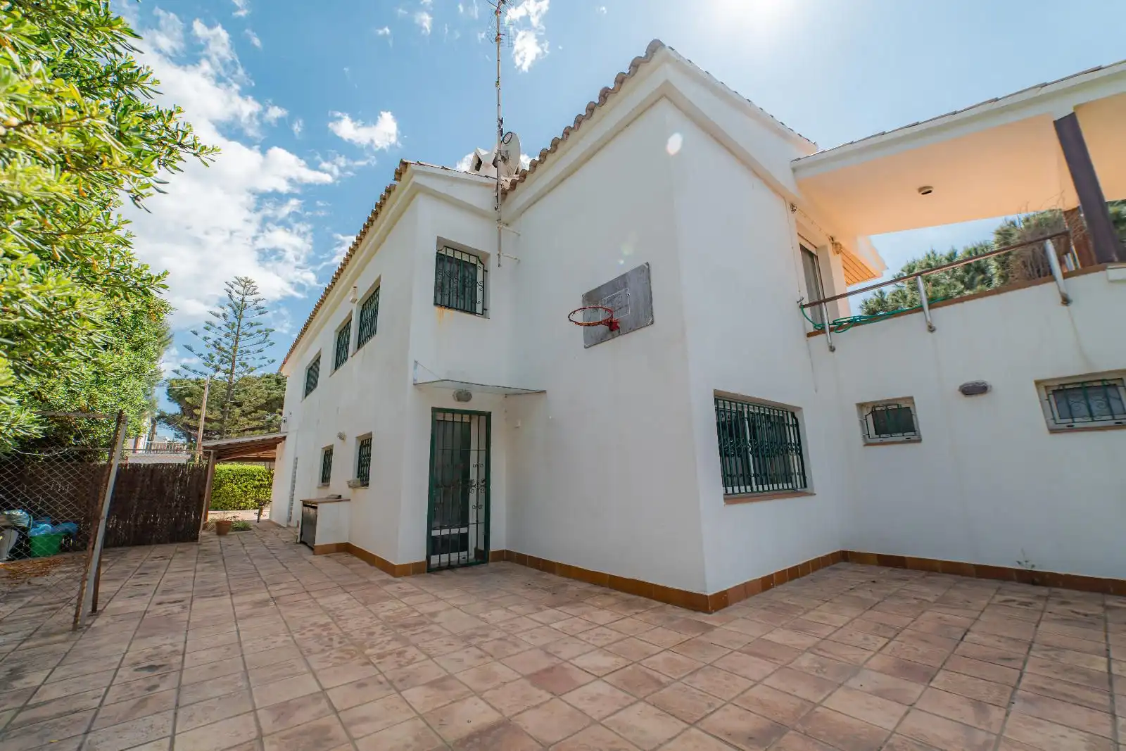 Vista exterior de Casa o xalet en venda en Calonge i Sant Antoni amb Calefacció, Jardí privat i Terrassa