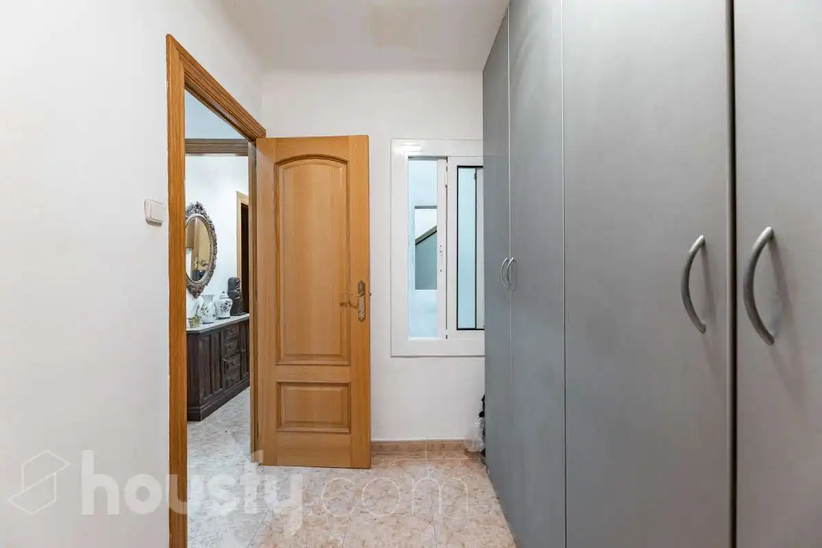 Wohnung zum Verkauf in Barcelona mit Möbliert