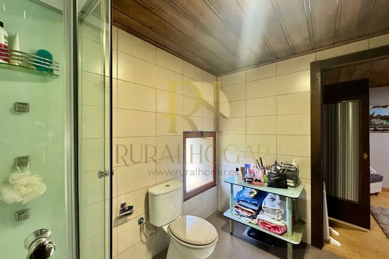 Baño de Casa o chalet en venta en Gradefes con Calefacción, Parquet y Amueblado