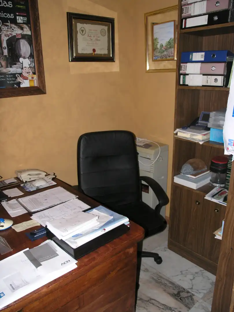 Edifici en venda en Parla