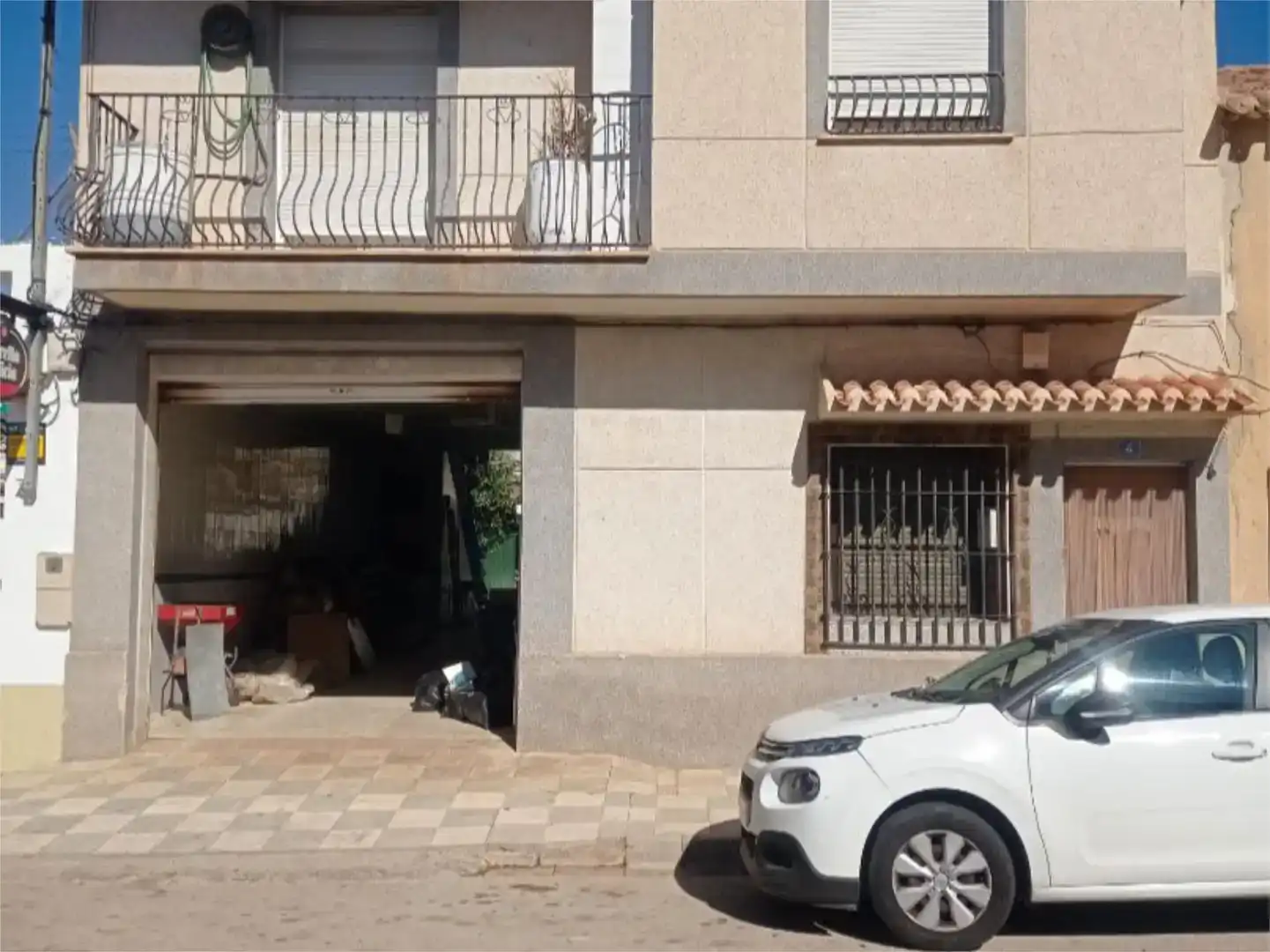 Parkplatz von Wohnung zum Verkauf in  Albacete Capital mit Balkon