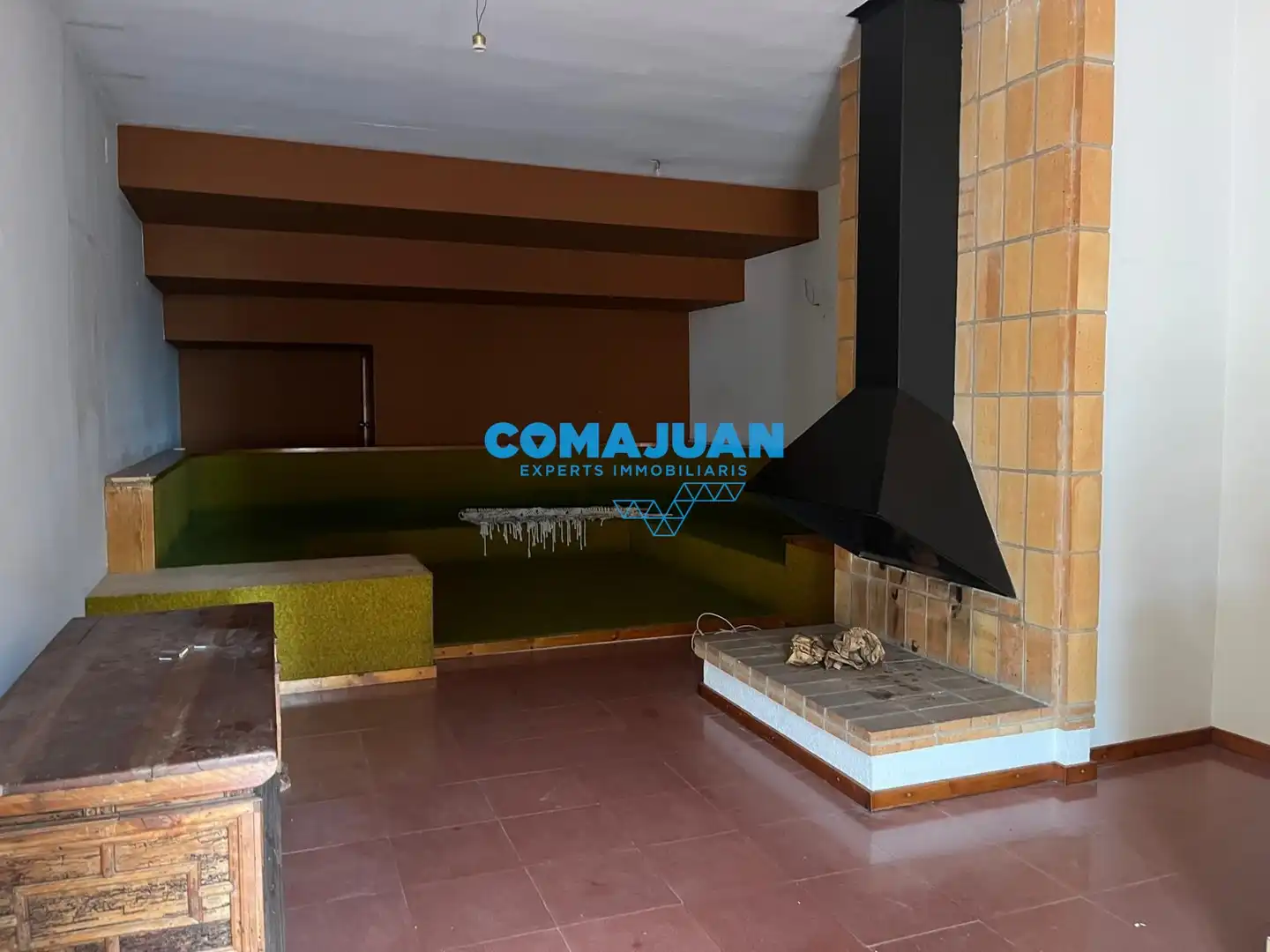 Country house zum Verkauf in Mataró mit Klimaanlage, Heizung und Terrasse