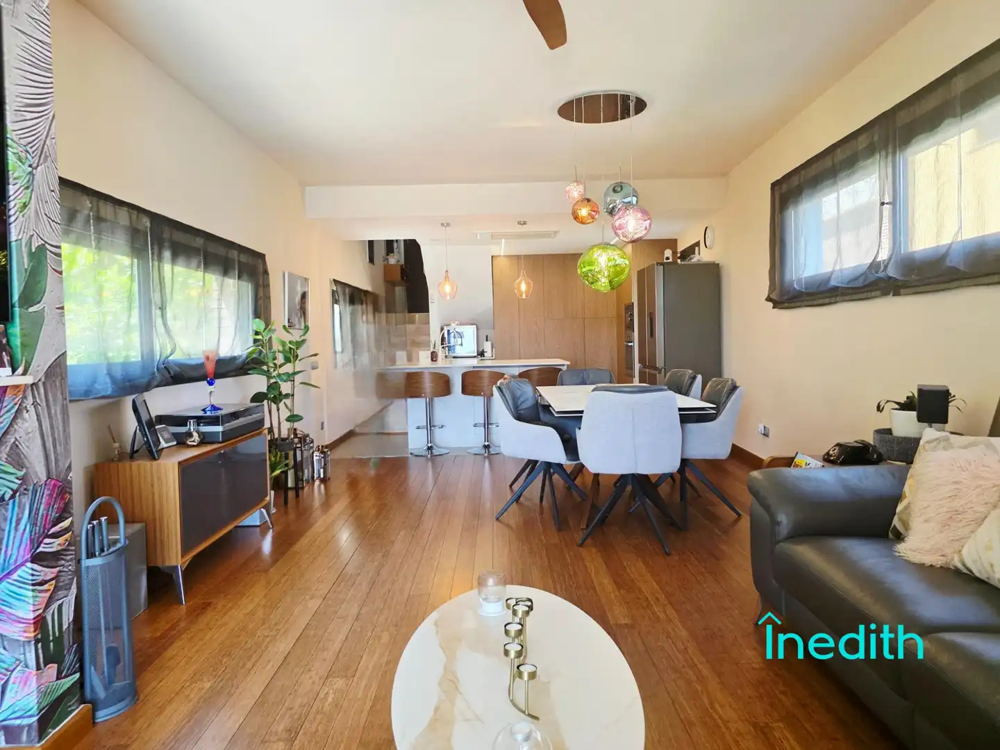 Sala de estar de Casa o chalet en venta en Cubelles con Aire acondicionado, Calefacción y Jardín privado