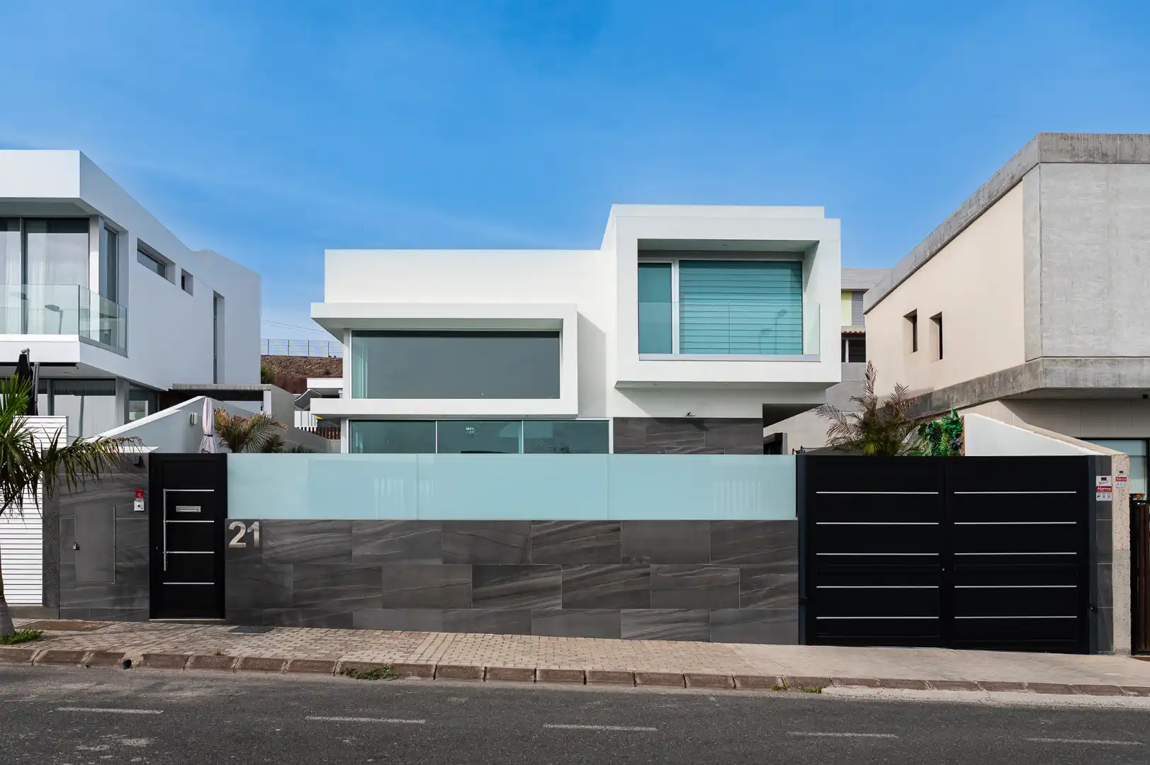 Vista exterior de Casa o chalet en venta en Telde con Jardín privado, Terraza y Piscina