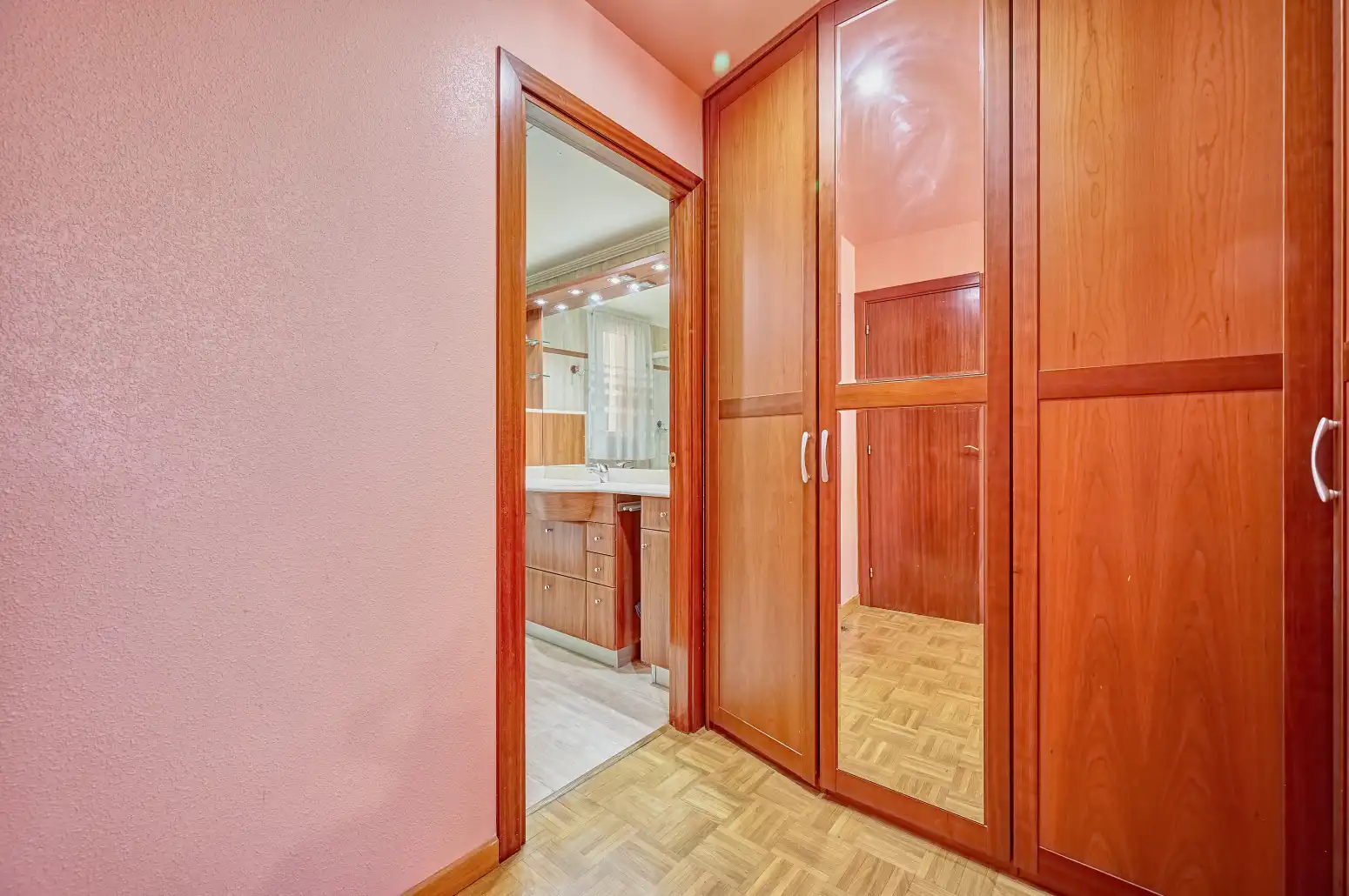 Habitación de Piso en venta en Ansoáin / Antsoain con Calefacción, Parquet y Trastero