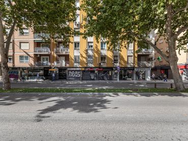 Local comercial en venda a Avenida de Madrid