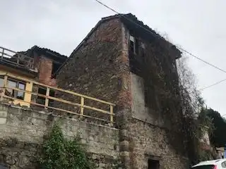 Haus zum Verkauf in La Juncar