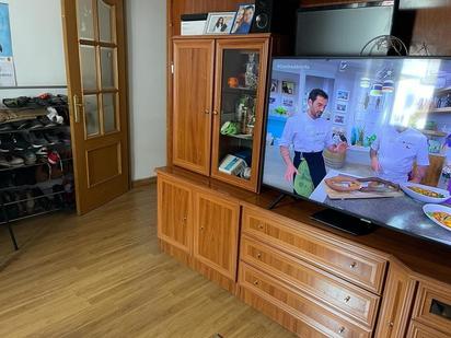 Kitchen of Flat for sale in  Madrid Capital  with Air Conditioner, Heating and Terrace