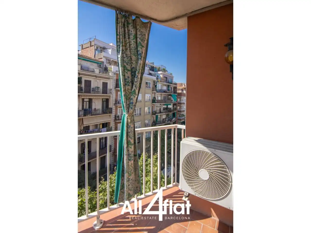 Flat with terrace for sale in Calle Rosselló, imagen 12