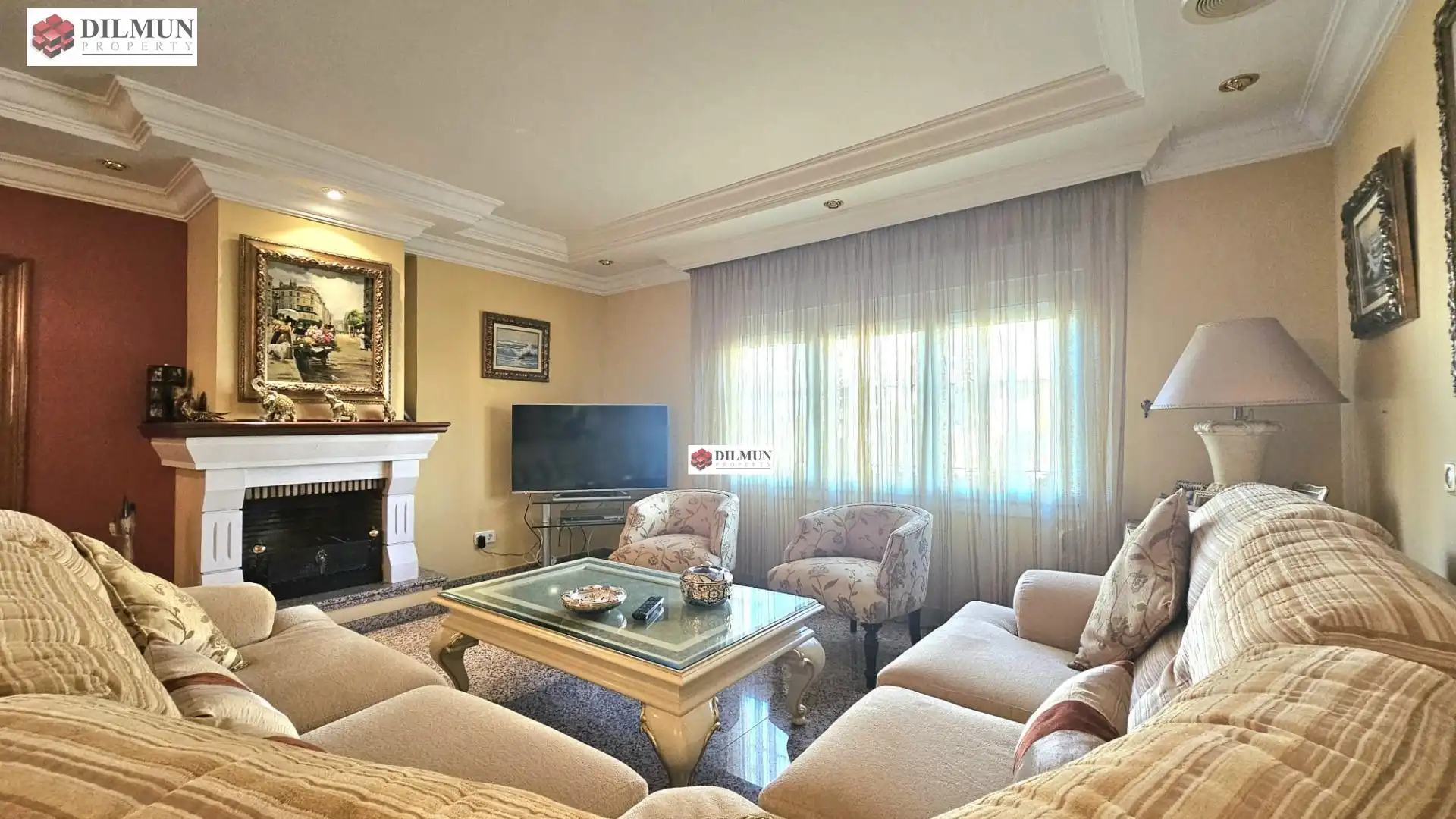 Living room of Houses for sale in Mijas  with Air Conditioner, Heating and Terrace