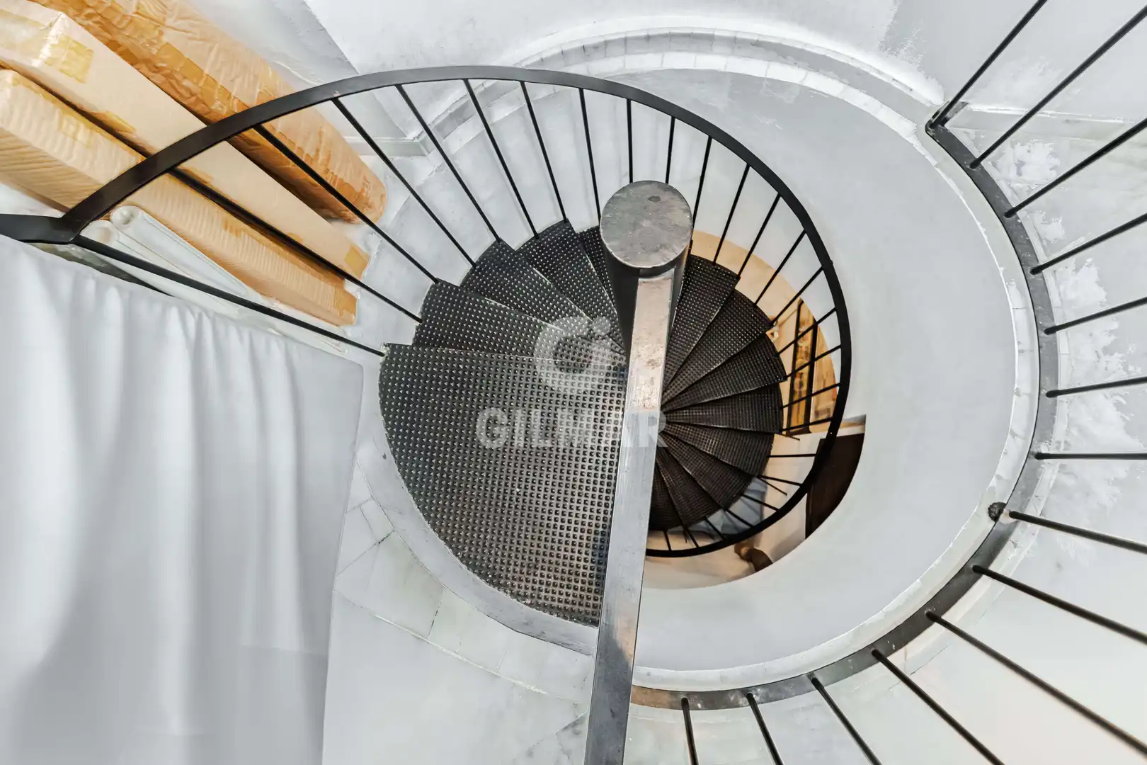 Dúplex en venta en Sevilla con Calefacción y Balcón