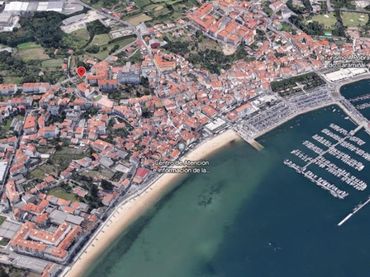 Wohnbaugrundstück zum Verkauf in Rúa Lapido