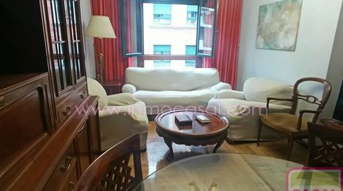 Foto 2 von Wohnung zur Miete in Salesas - Foncalada - Campoamor, Oviedo