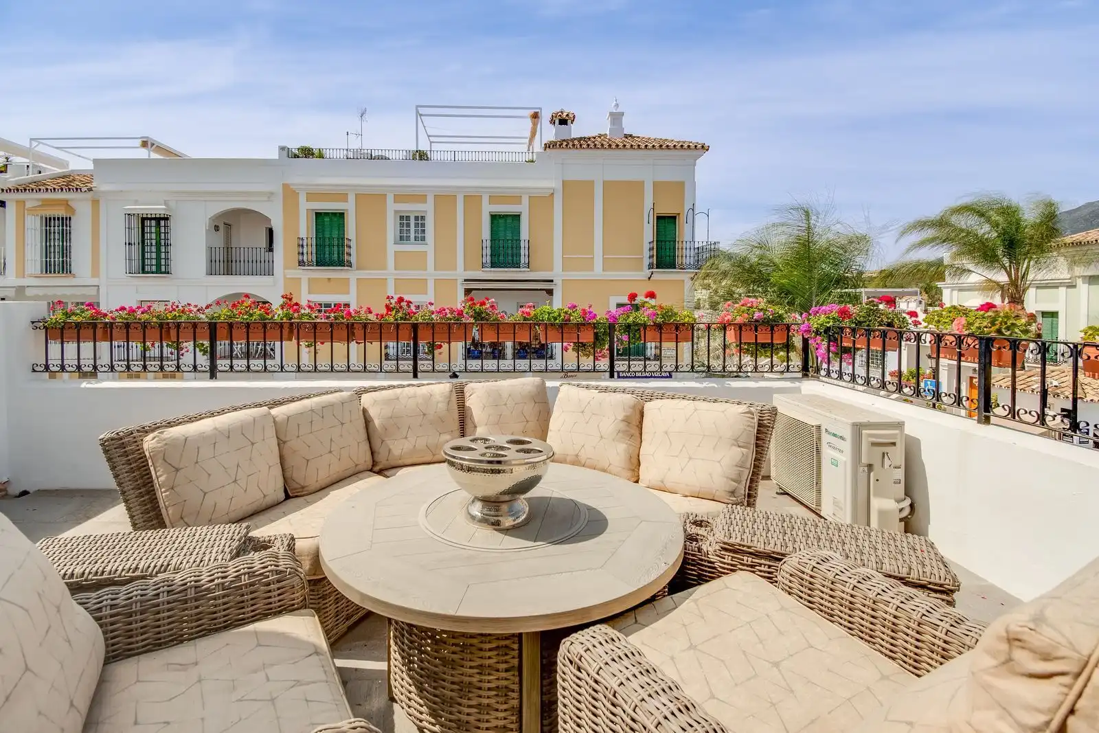 Casa a schiera con piscina in vendita a Nueva Andalucía, imagen 14