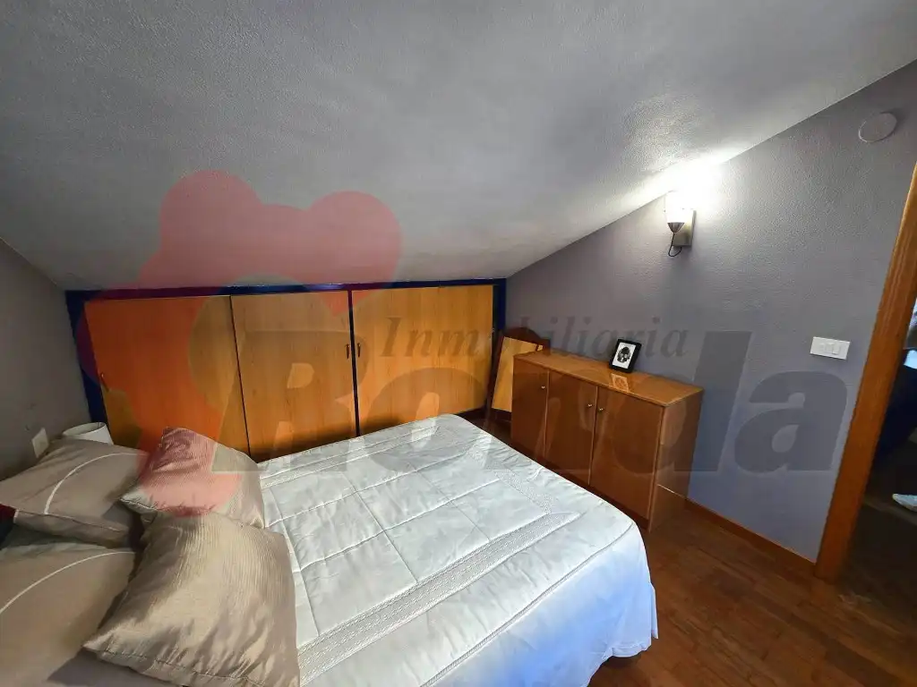 Bedroom of Flat for sale in Lugo  with Furnished