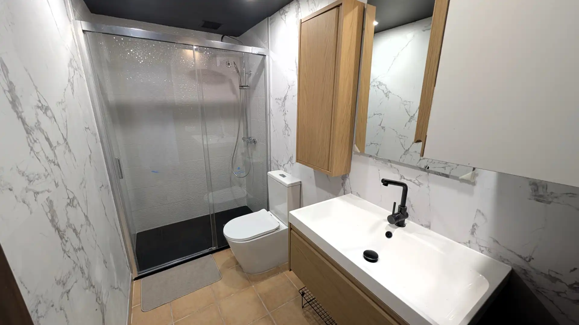 Baño de Apartamento en venta en Antigua con Amueblado, Horno y Lavadora