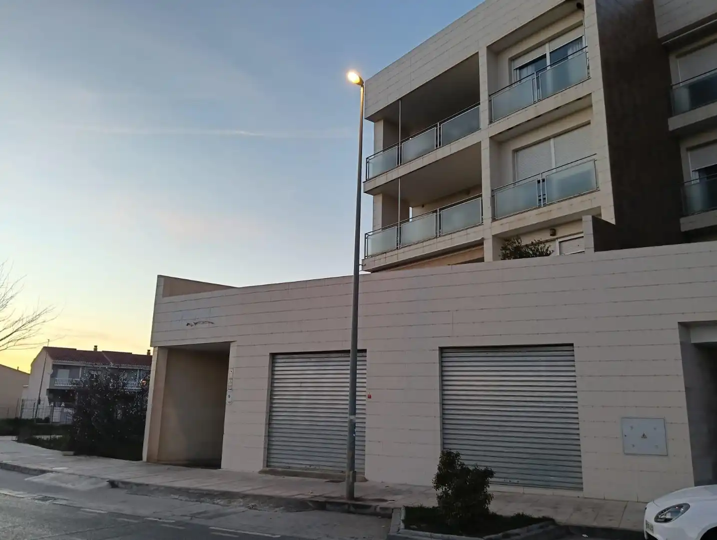 Exterior view of Garage for sale in Santa Fe