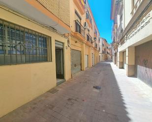 Vista exterior de Oficina en venda en Alzira