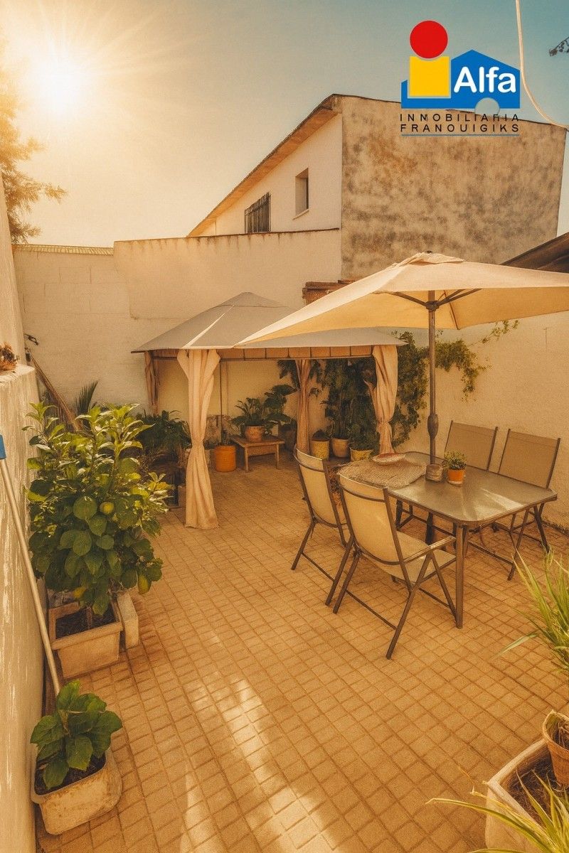 Terrace of House or chalet for sale in Cáceres Capital  with Air Conditioner, Private garden and Terrace
